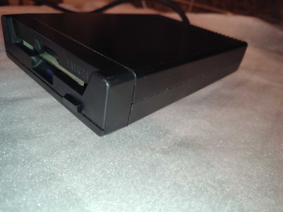 Czarna stacja dyskietek fdd floppy Amiga Commodore cdtv cd-1411