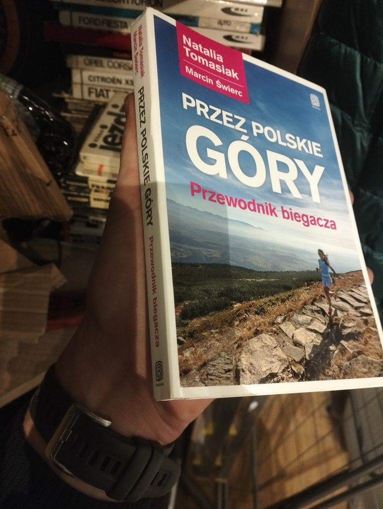 Książka Przez Polskie Góry przewodnik biegacza trasy biegowe mapy