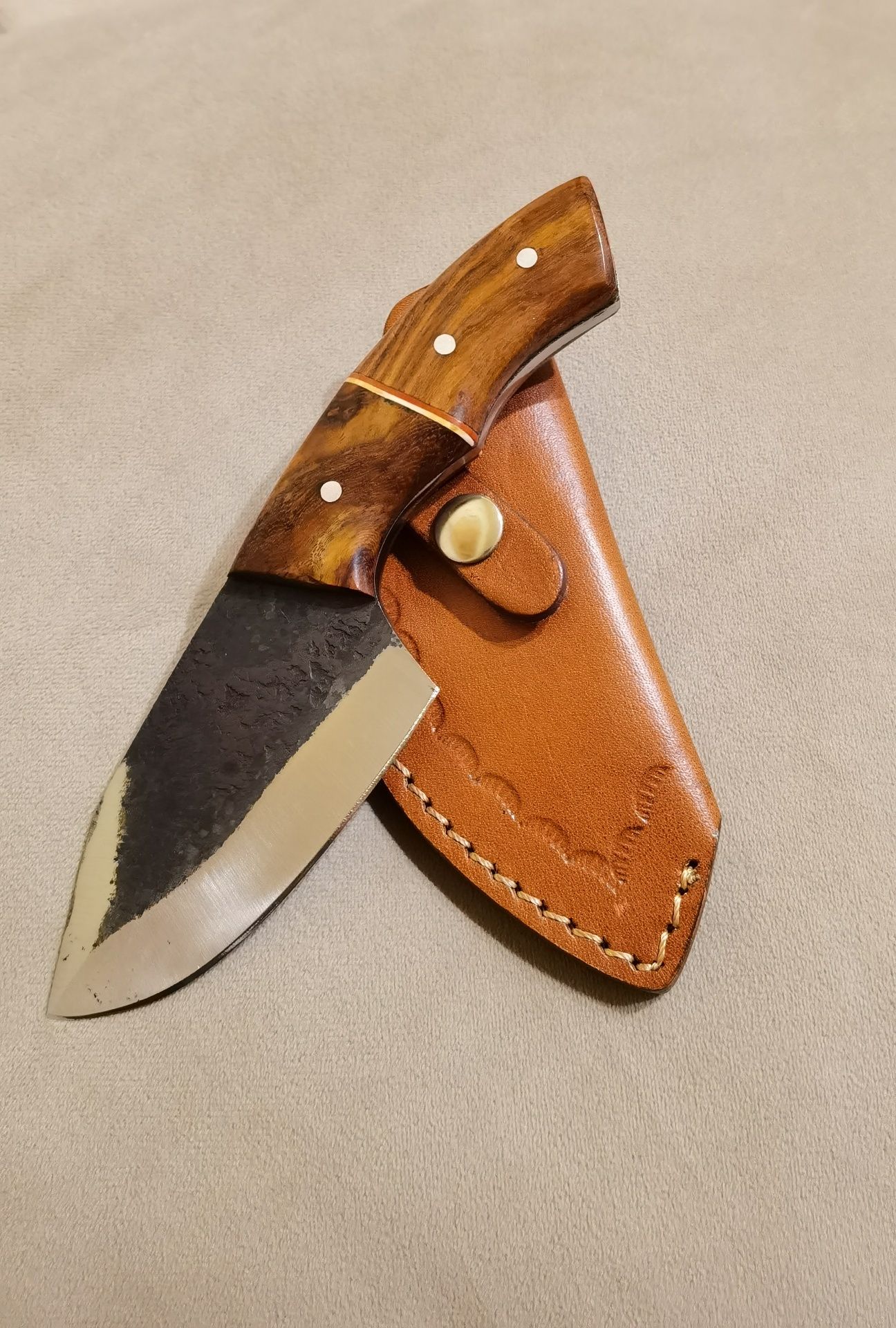 Nóż myśliwski 23 /Custom/1095