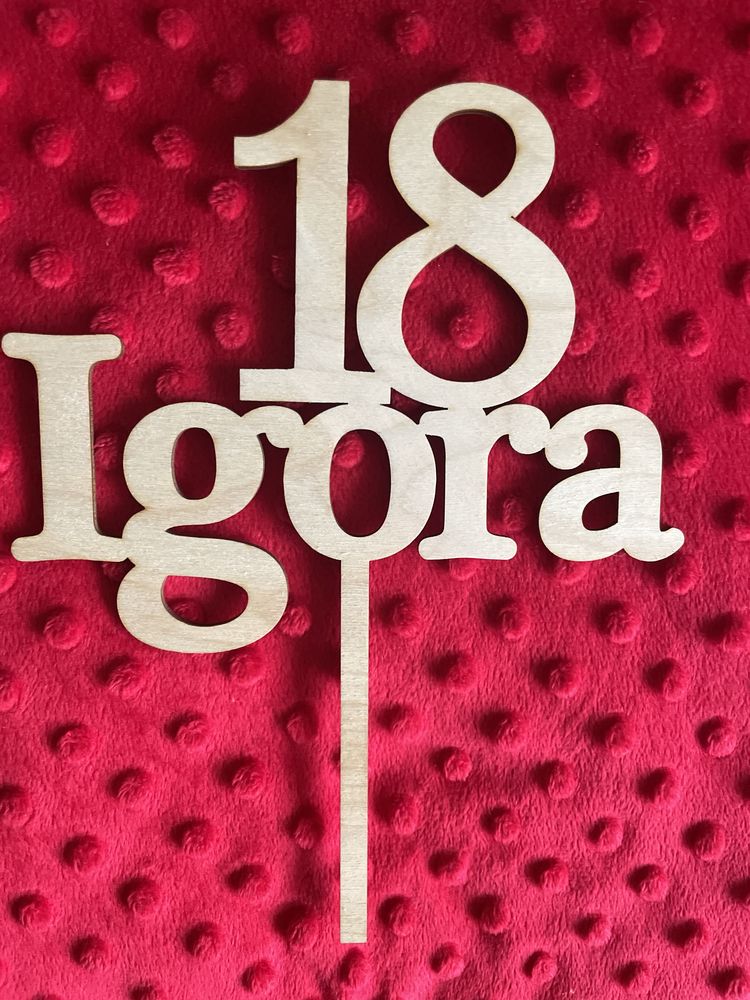 Topper na tort 18 urodziny