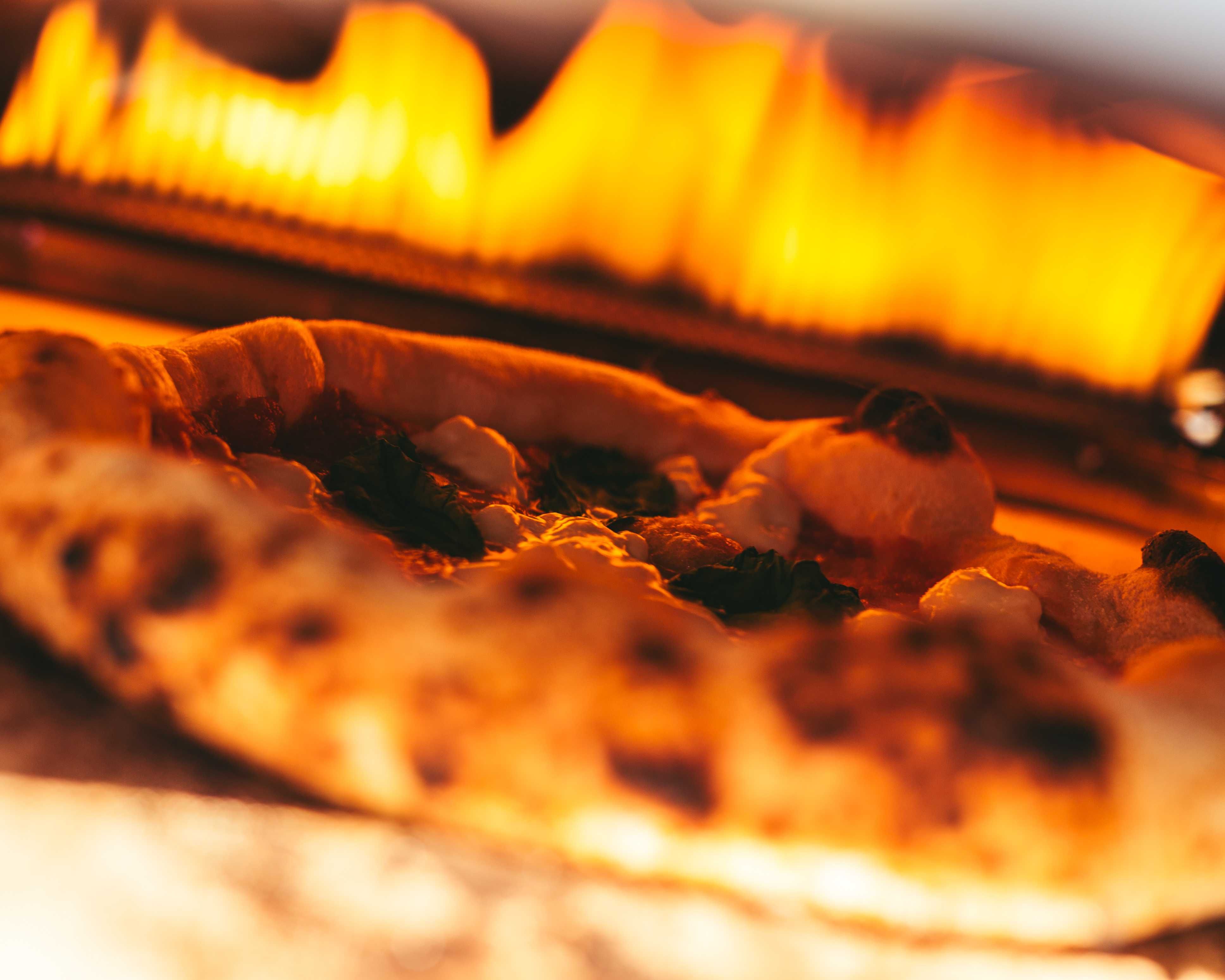 Włoska pizza na Twoim weselu! Dojazd na terenie małopolski.
