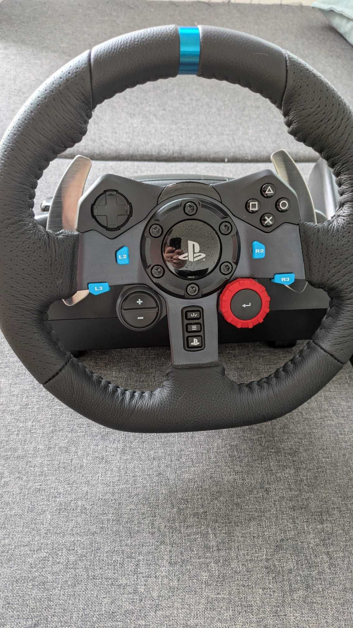 Volante + Pedais Logitech G29 Driving Force PS4, PS5 e PC