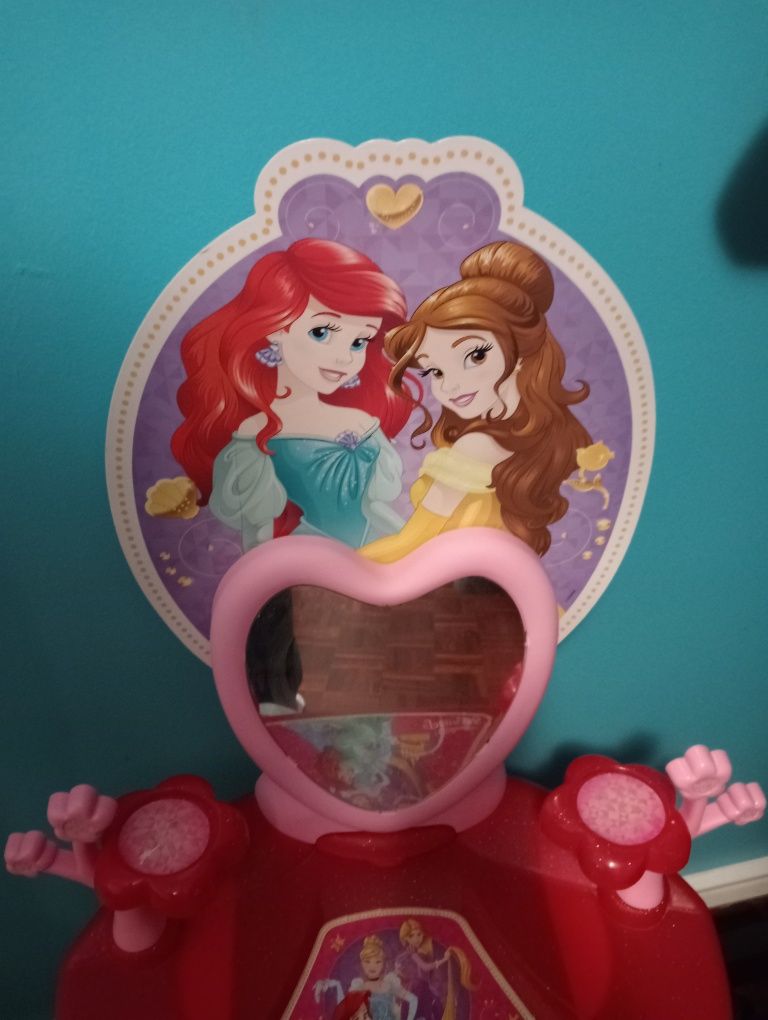 Tocador de princesas com banco