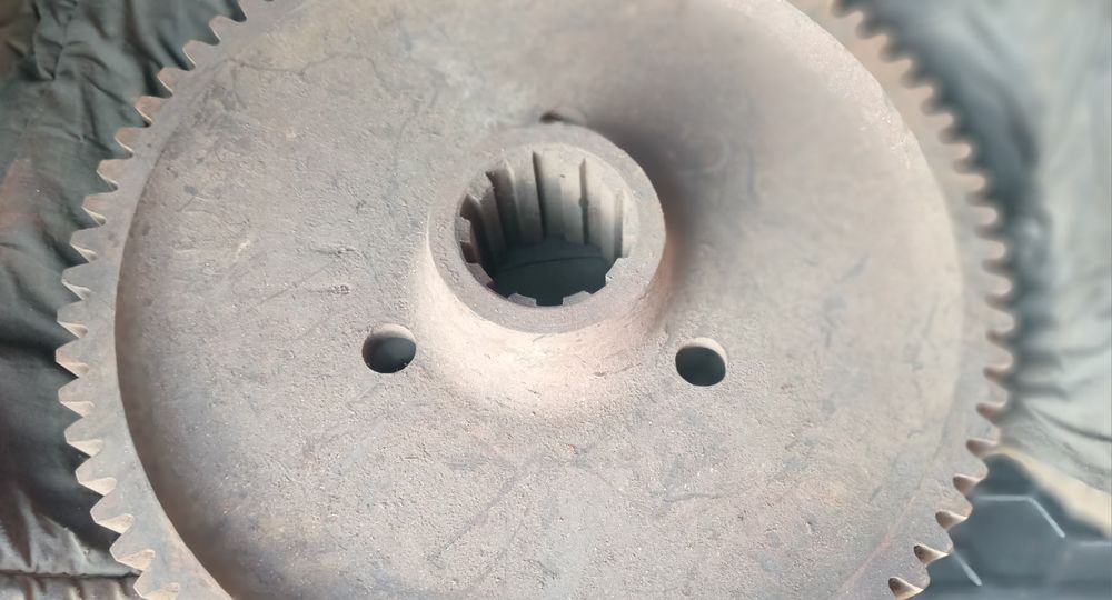 Ведомі шестерні заднього моста юмз із старих запасів