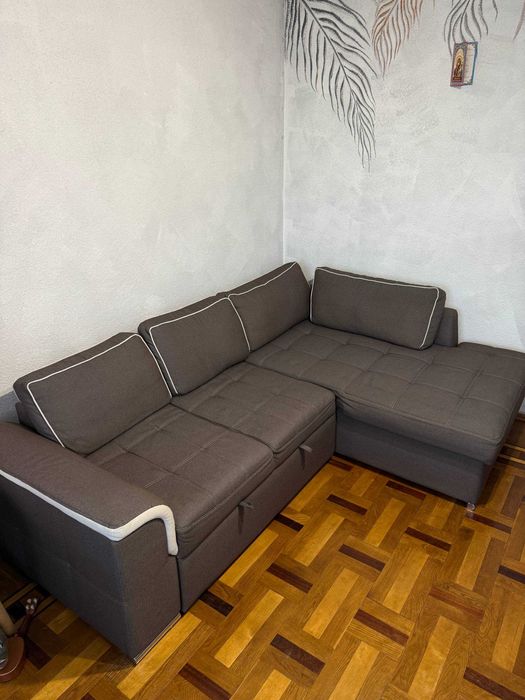 Кутовий диван 240-170 з розкладною системою та підйомним механізмом бу