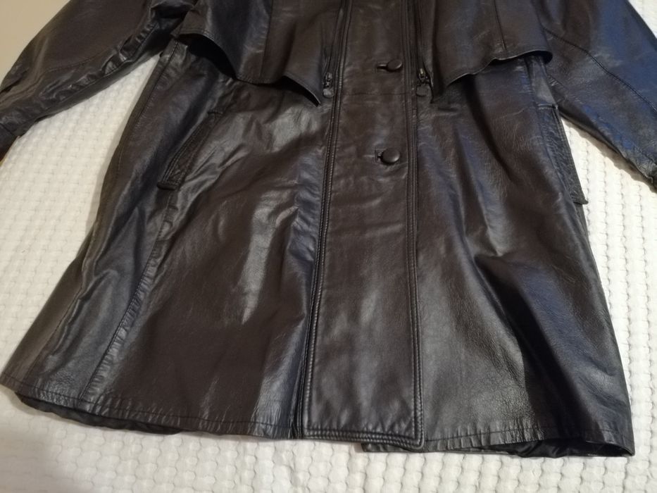 Damski płaszcz skórzany