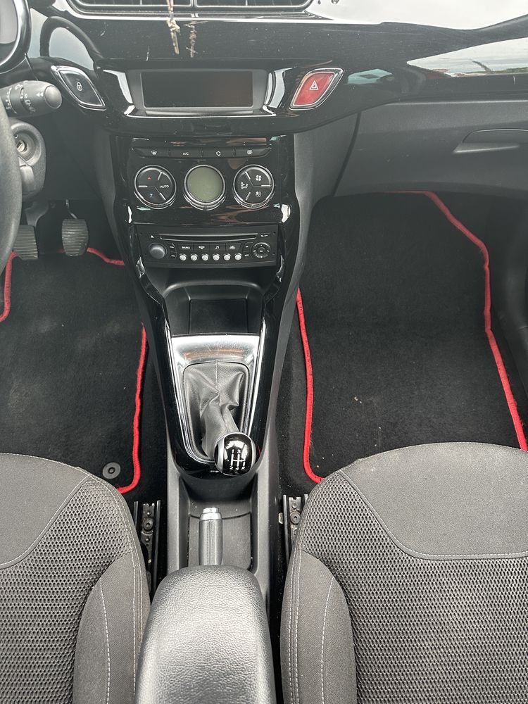 citroen ds3 2011