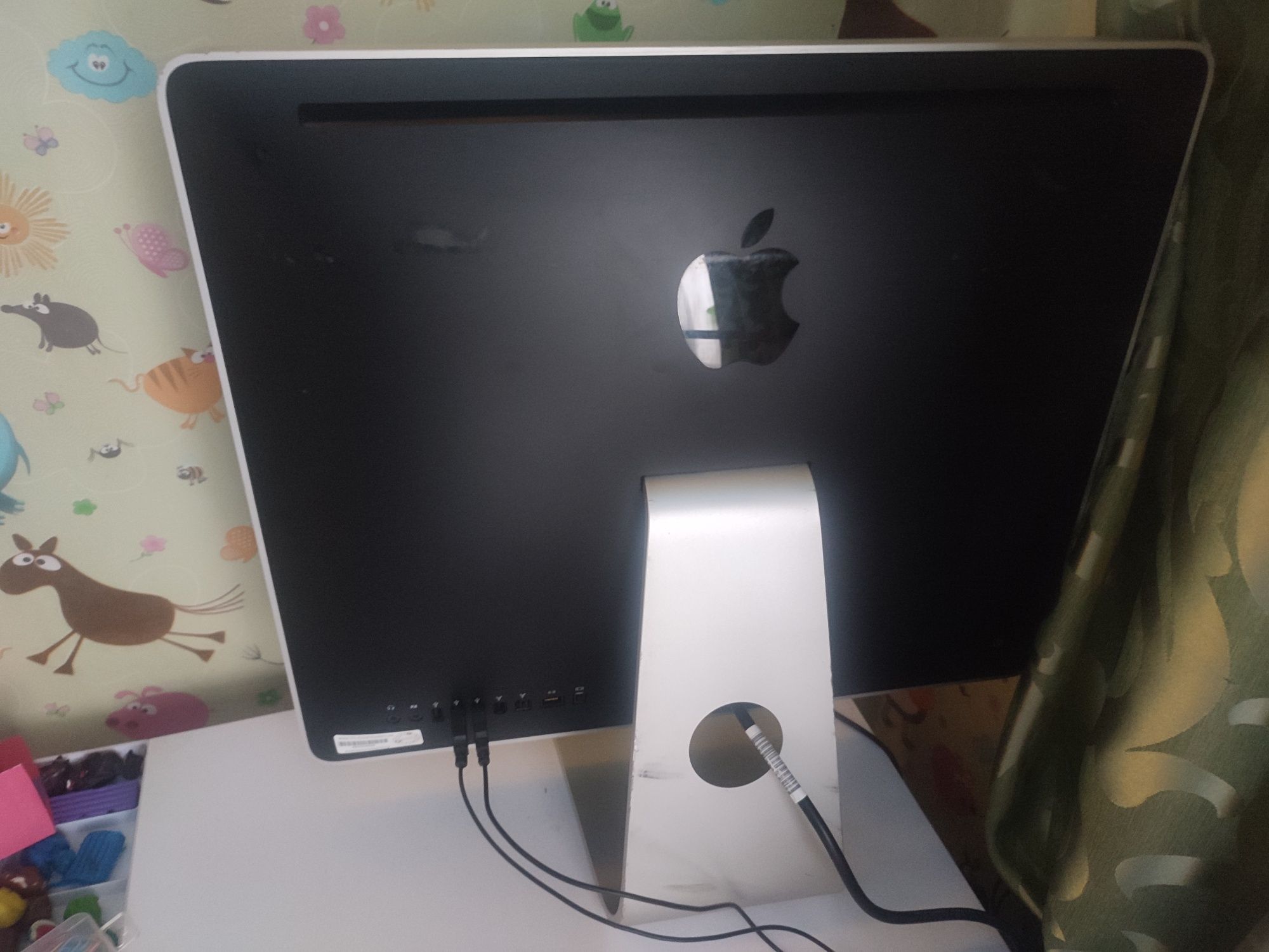 Моноблок Apple iMac 20" (C2D/2/1000gb)