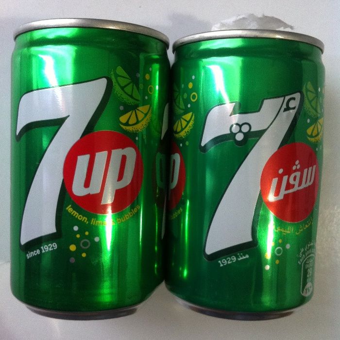 Lata 7Up 150ml em àrabe