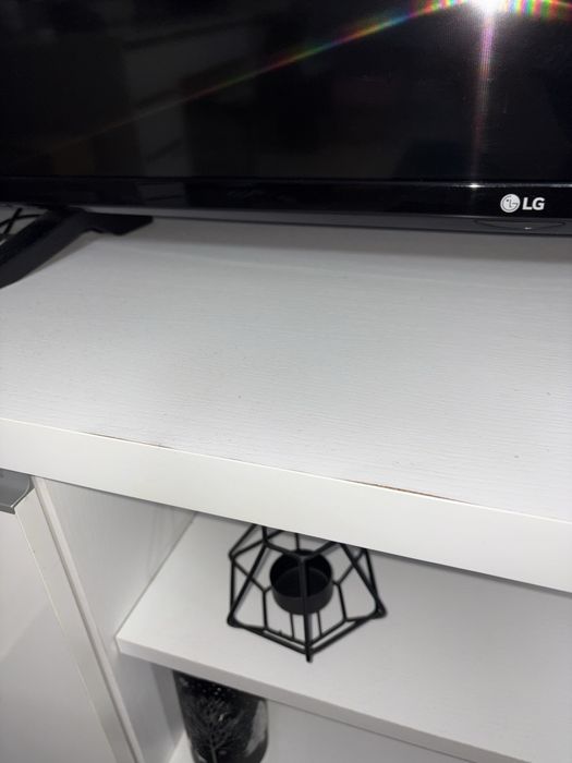 Meble Bodzio biały połysk i srebrne wstawki