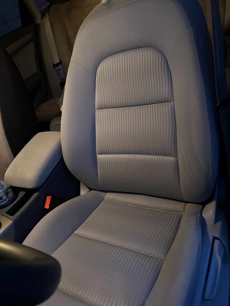 Audi a4 b8 2012R