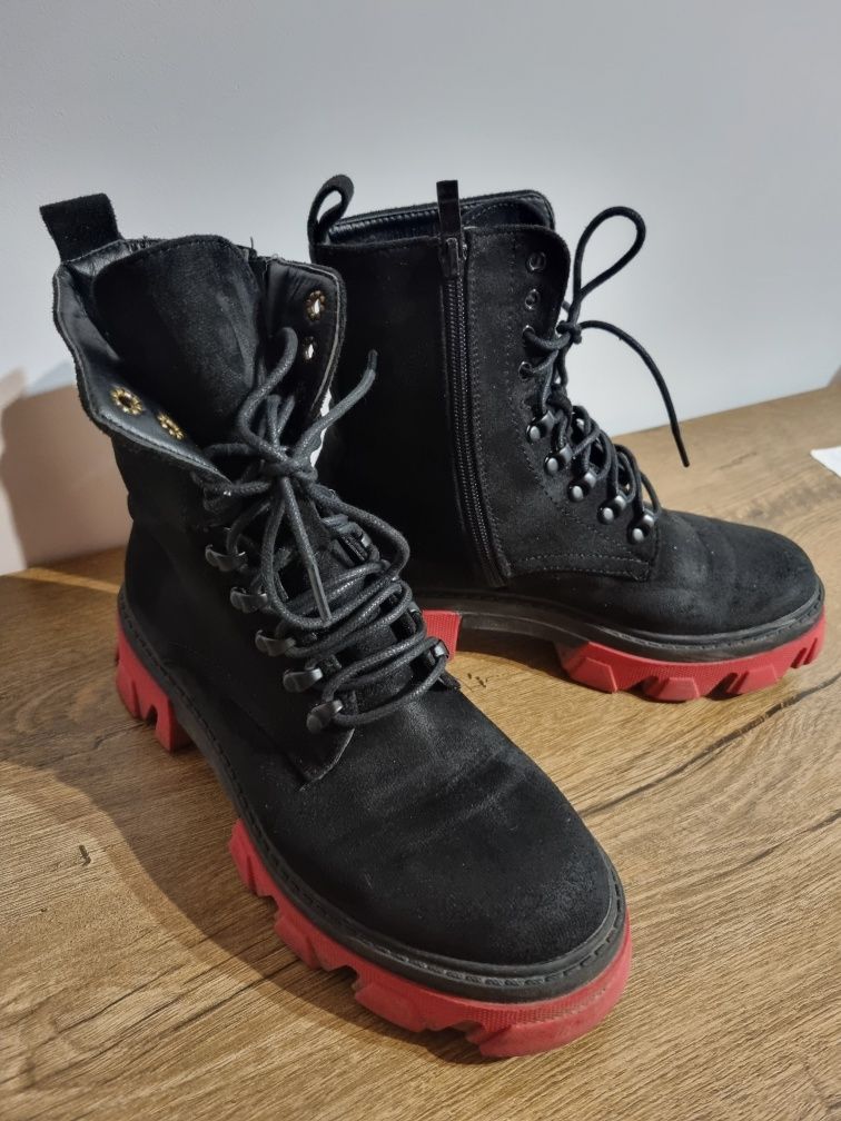 Buty glany damskie, kultowe workery, botki czarne 38