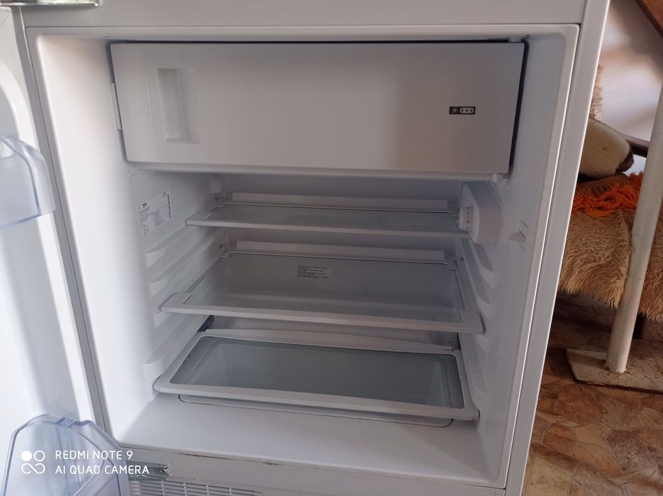 Lodówka podblatowa Beko