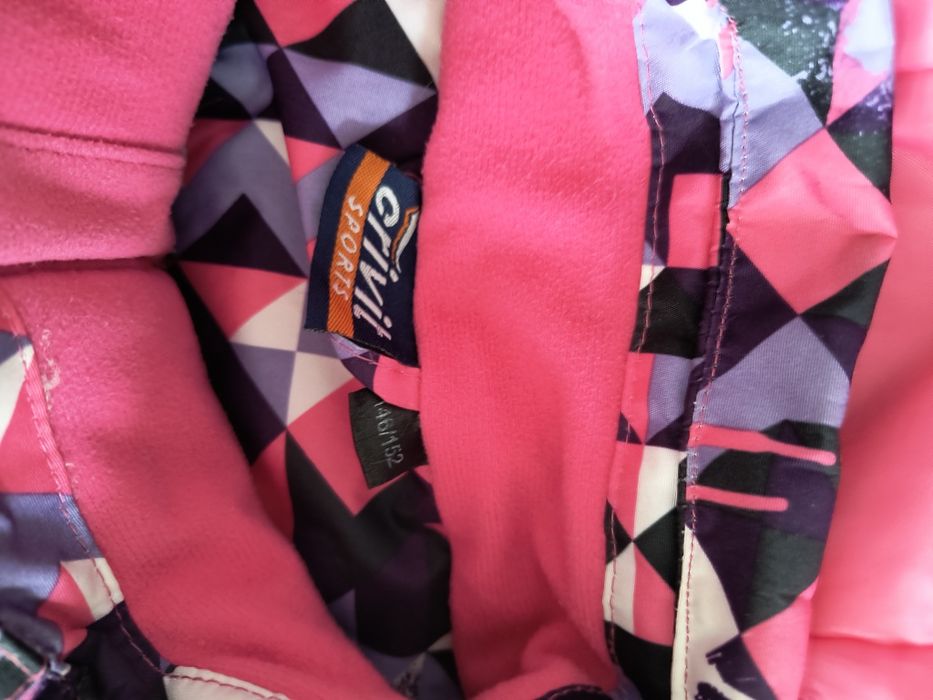 Kurtka zimowa dla dziewczynki 146/152