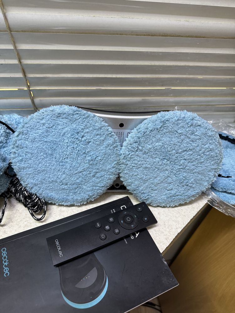 Робот-мойщик окон CECOTEC Conga WinDroid 870 Connected