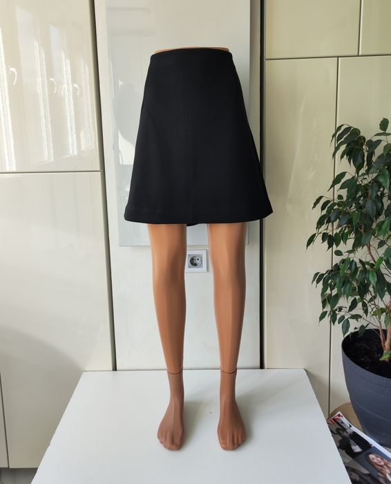 Cos щільна твілова спідниця міні на основі бавовни