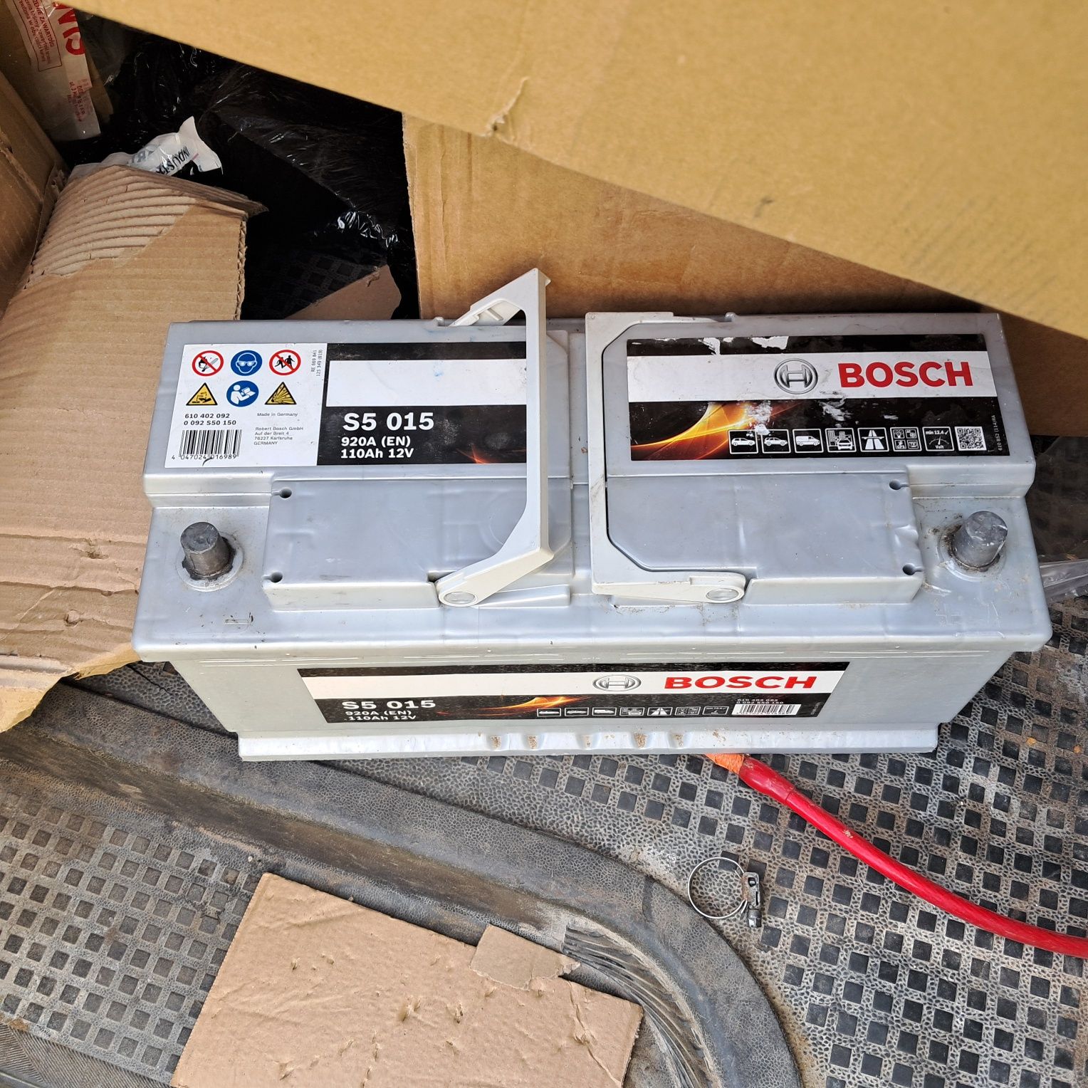 Sprzedam akumulator bosch 110