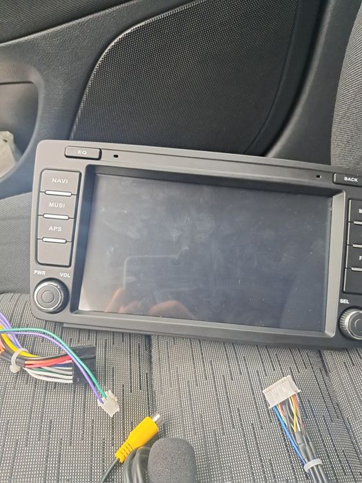 Штатная магнитола Шкода октавия а5 VAG