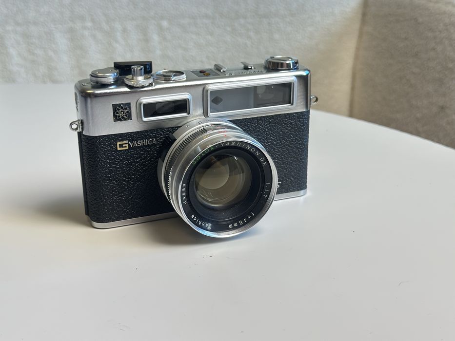 Yashica Electro 35 45mm f1.7 aparat analogowy tradycyjny