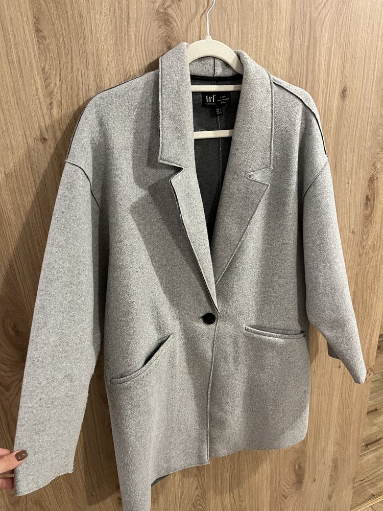 Płaszcz jesienny z filcu Zara S lekki marynarka szary