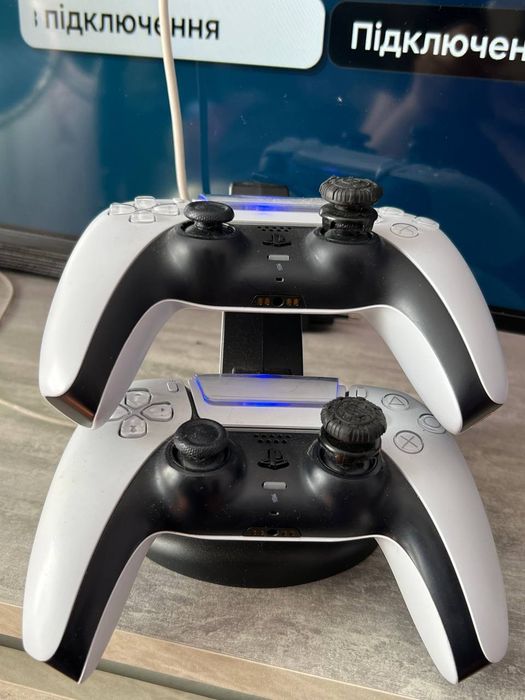 Продам Sony PlayStation 5,з дисководом
