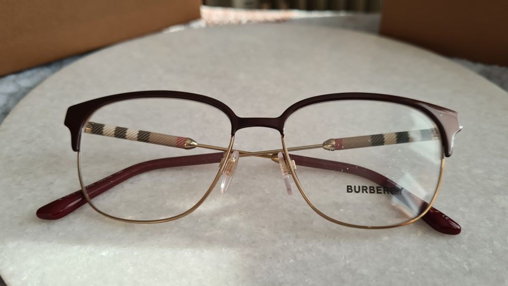 Oprawki Burberry