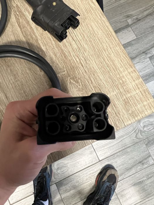 Штекер для оригінального зарядного пристрою Audi e-tron (16A, 3,5 кВт)