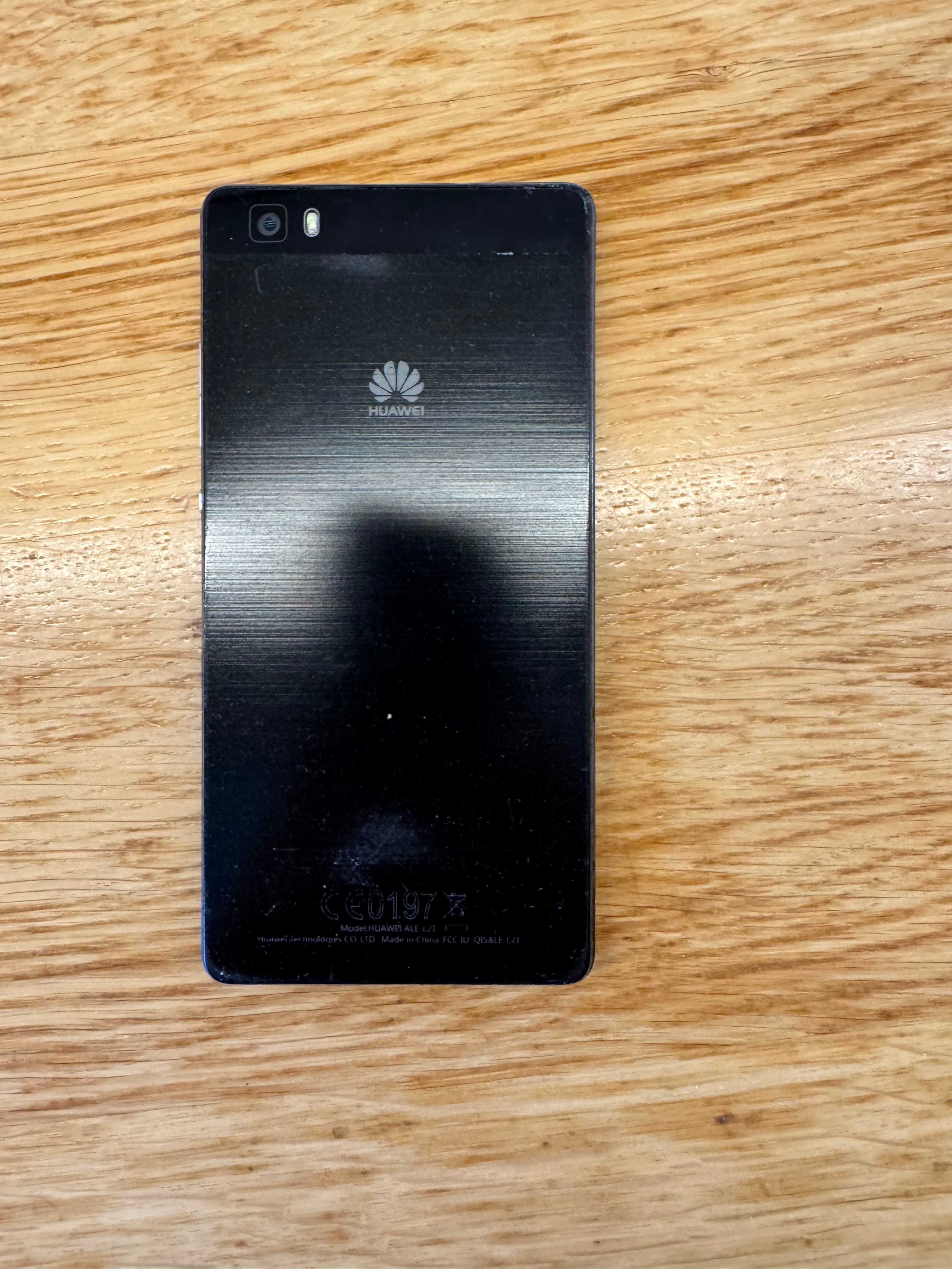 telefon Huawei P8lite + pudełko