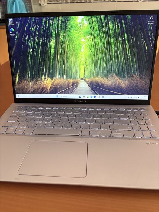 Portatil asus vivobook