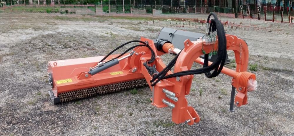 Kosiarka bijakowa mulczer rozdrabniacz na wysiegniku