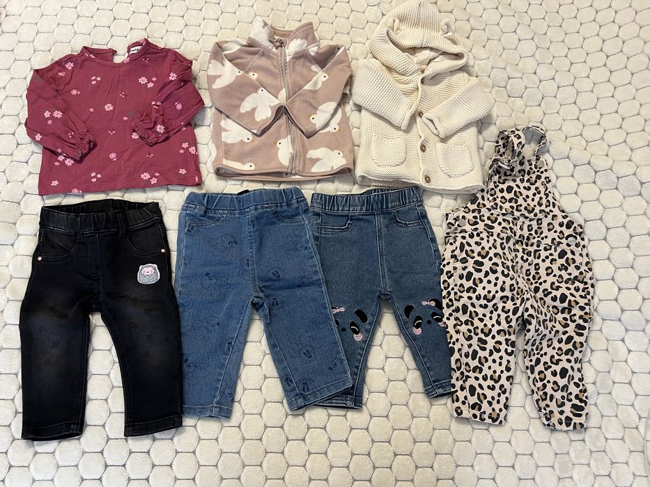 Речі на дівчинку 6-9 місяців Carters, next