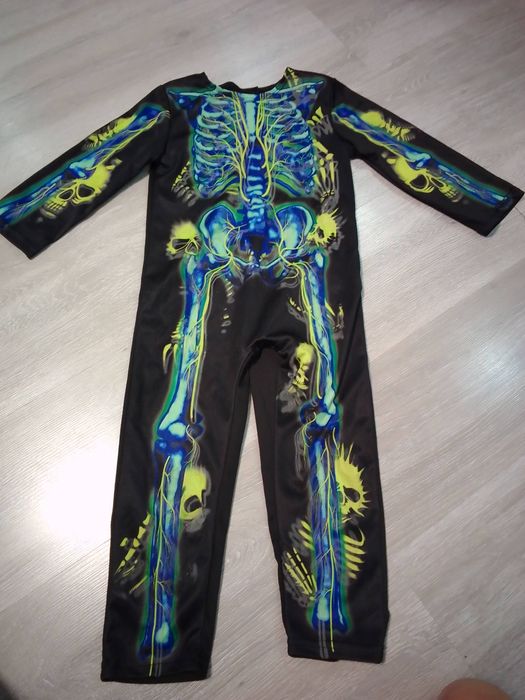 Strój kościotrupa 104