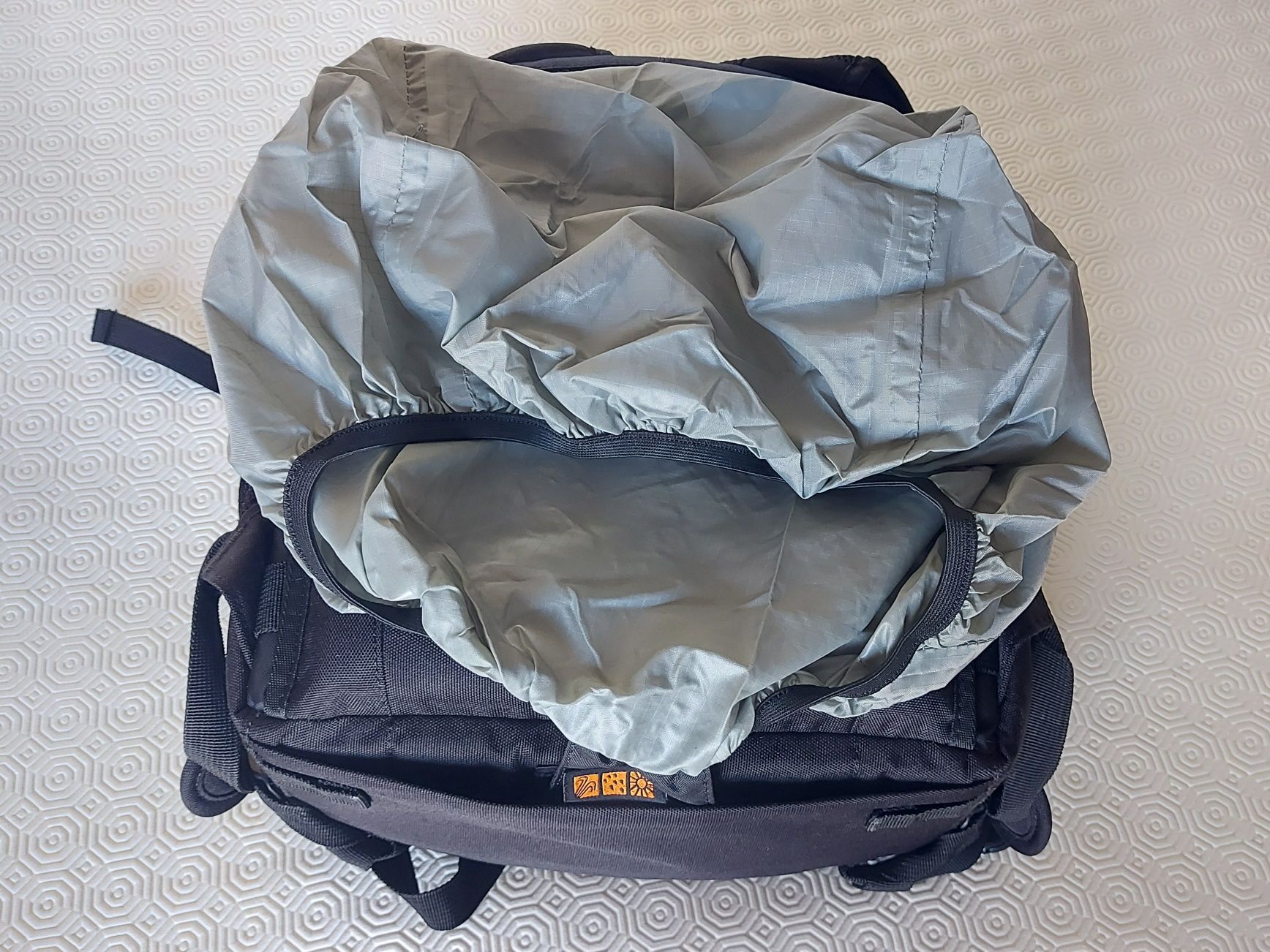 Lowepro Pro Runner 200AW Preto