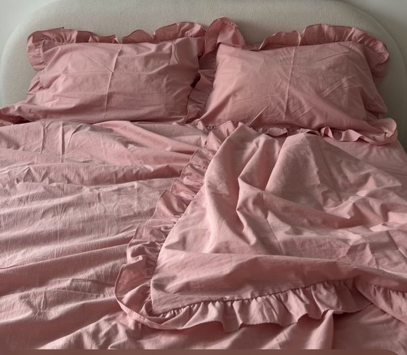 Постільна білизна з рюшами