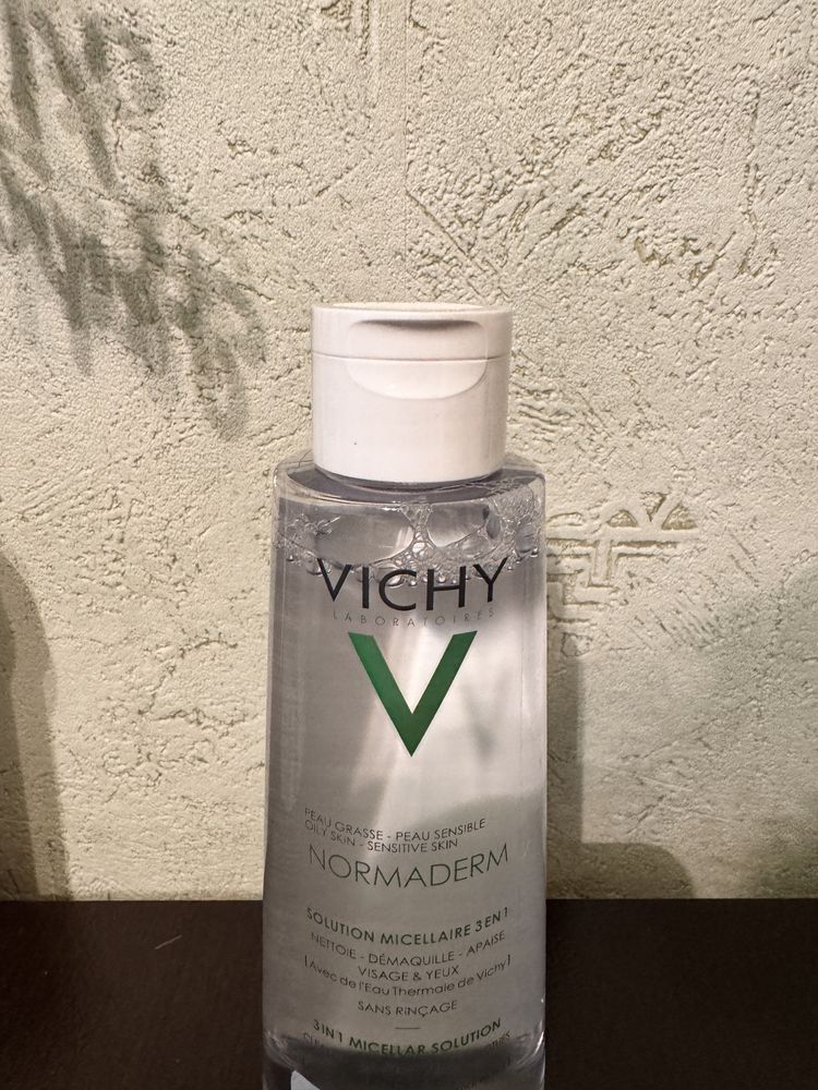 Продам Vichy мицелярную воду 3в1