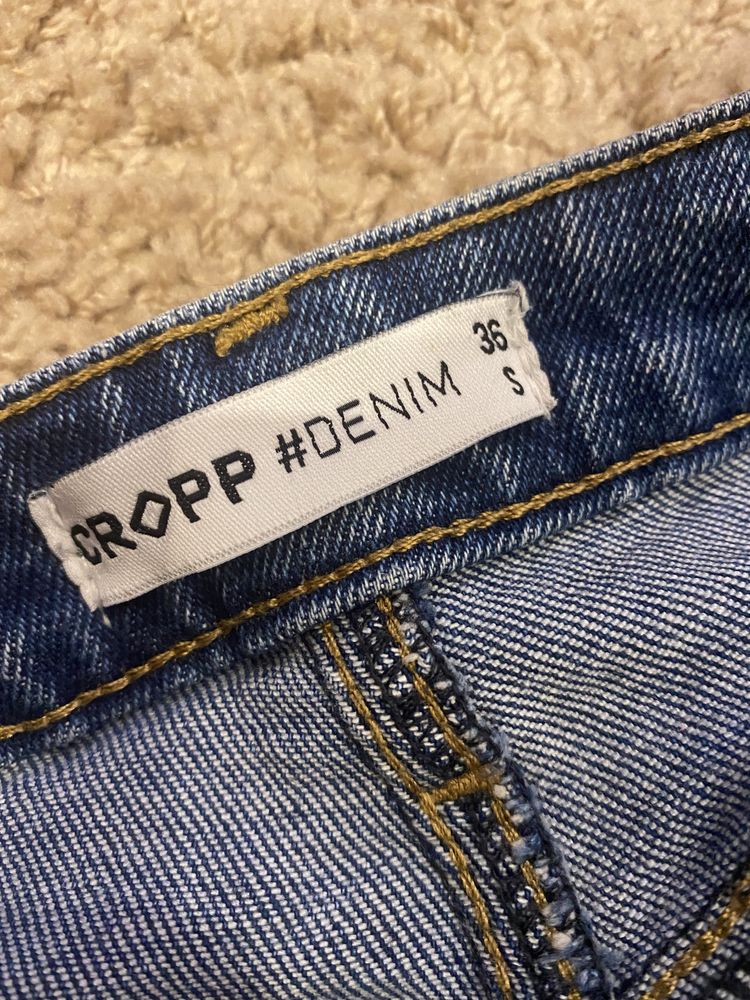 Spodnie jeans jeansowe Cropp S