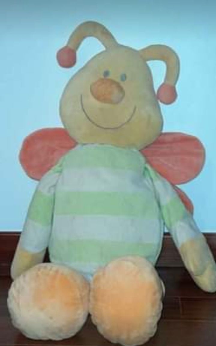 Peluche abelha grande