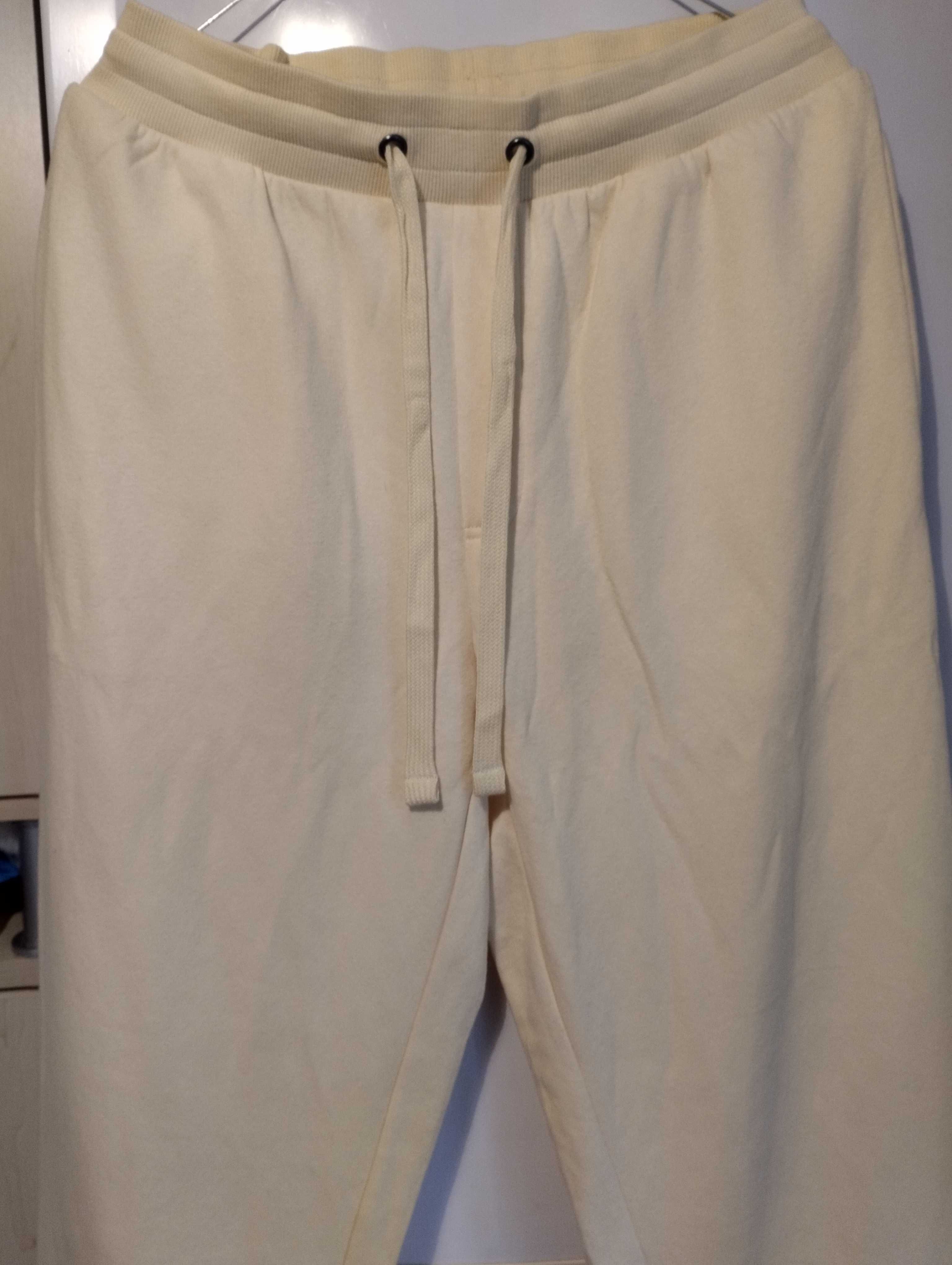 Nowe spodnie sportowe zimowe joggery żółte rozmiar M 48/50 livergy