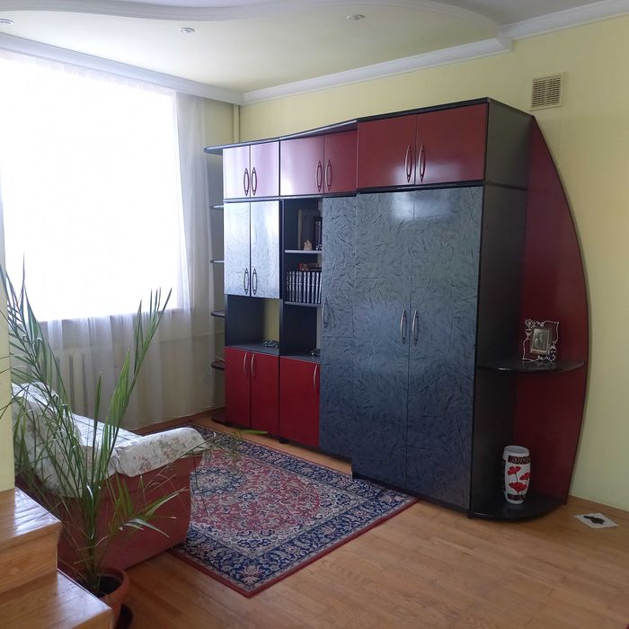 Продам частину будинку м.Самбір