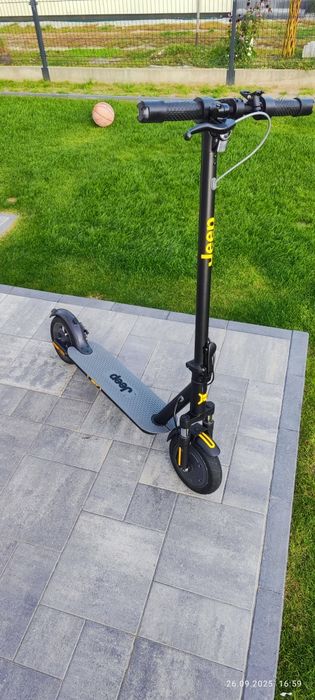 Chulajnoga elektryczna Jeep Sentinel