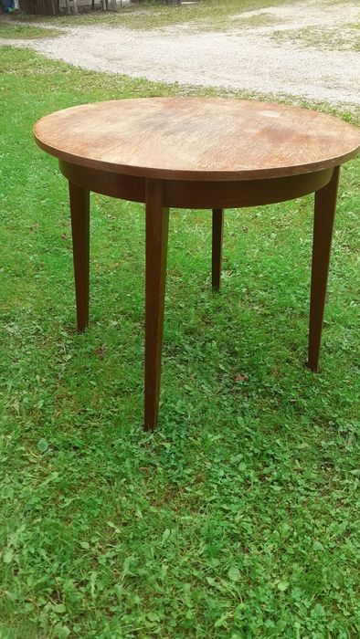 Stół okrągły 1964 rok