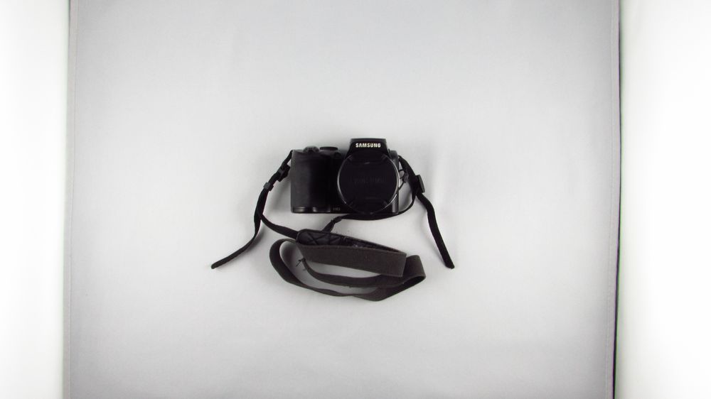 SAMSUNG - Aparat Cyfrowy Lustrzanka WB100