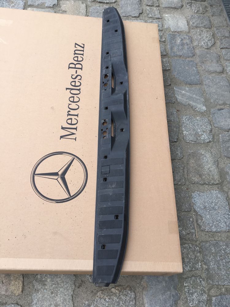 Listwa progowa tylna MERCEDES SPRINTER W906