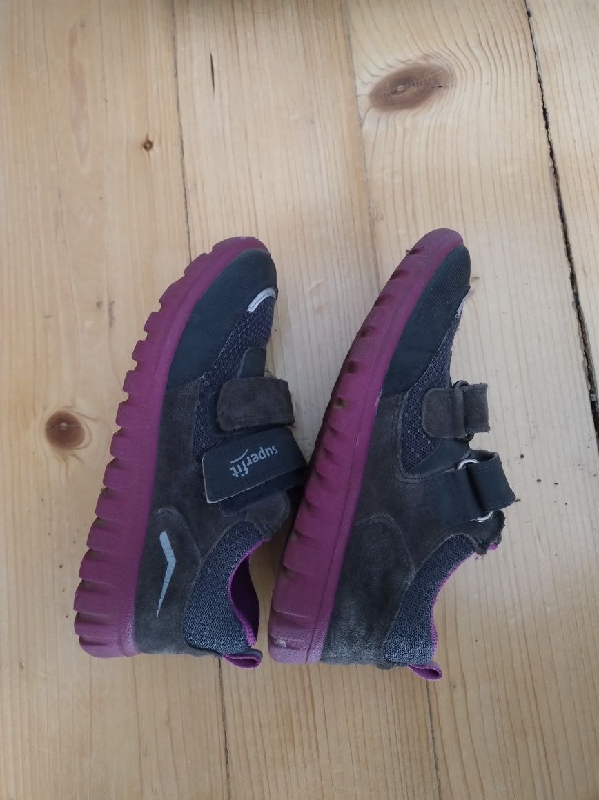 Buty Superfit 29