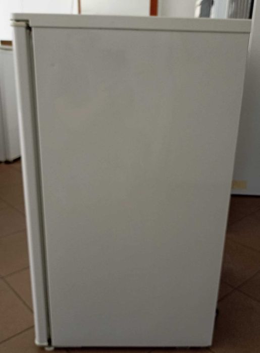 Zamrażarka EXQUISIT - 3 szufladki - 68 l.