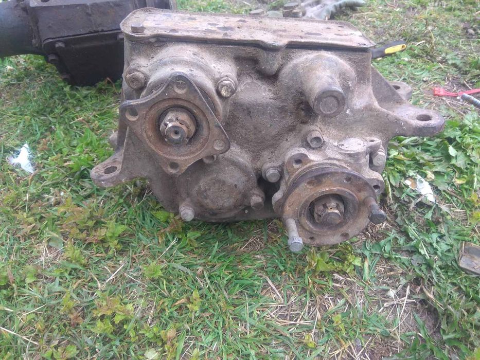 Продам роздаточні коробки газ 66 та газ 69