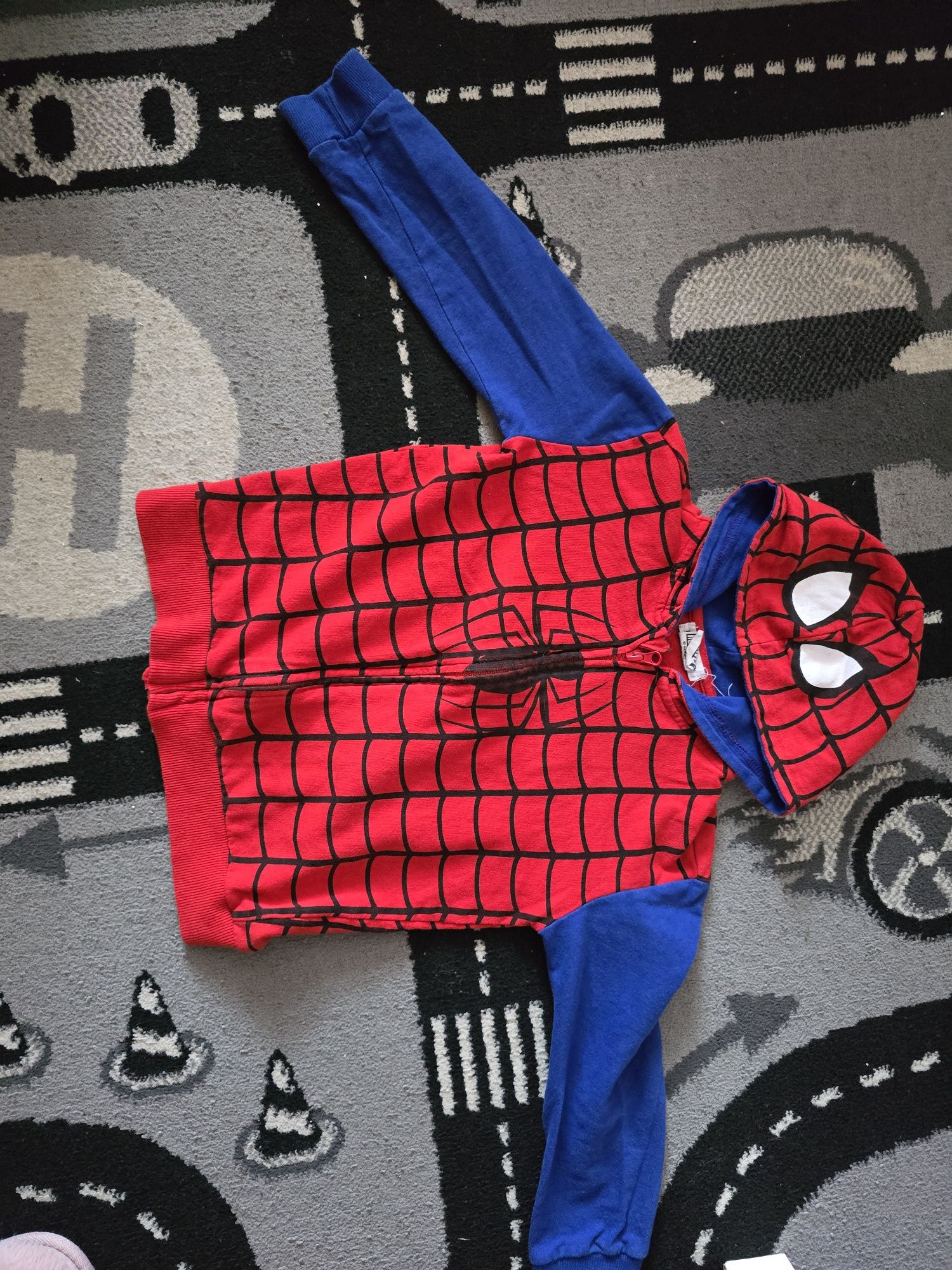Dres Spider-Man 116/122