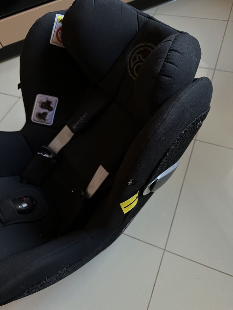 Автокрісло Cybex Sirona Zi i-Size - Deep Black + база