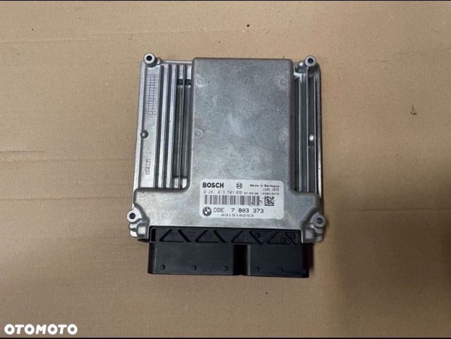 DDE 7803373 sterownik silnika ecu skóra bmw 5 e60 e61 lift lci