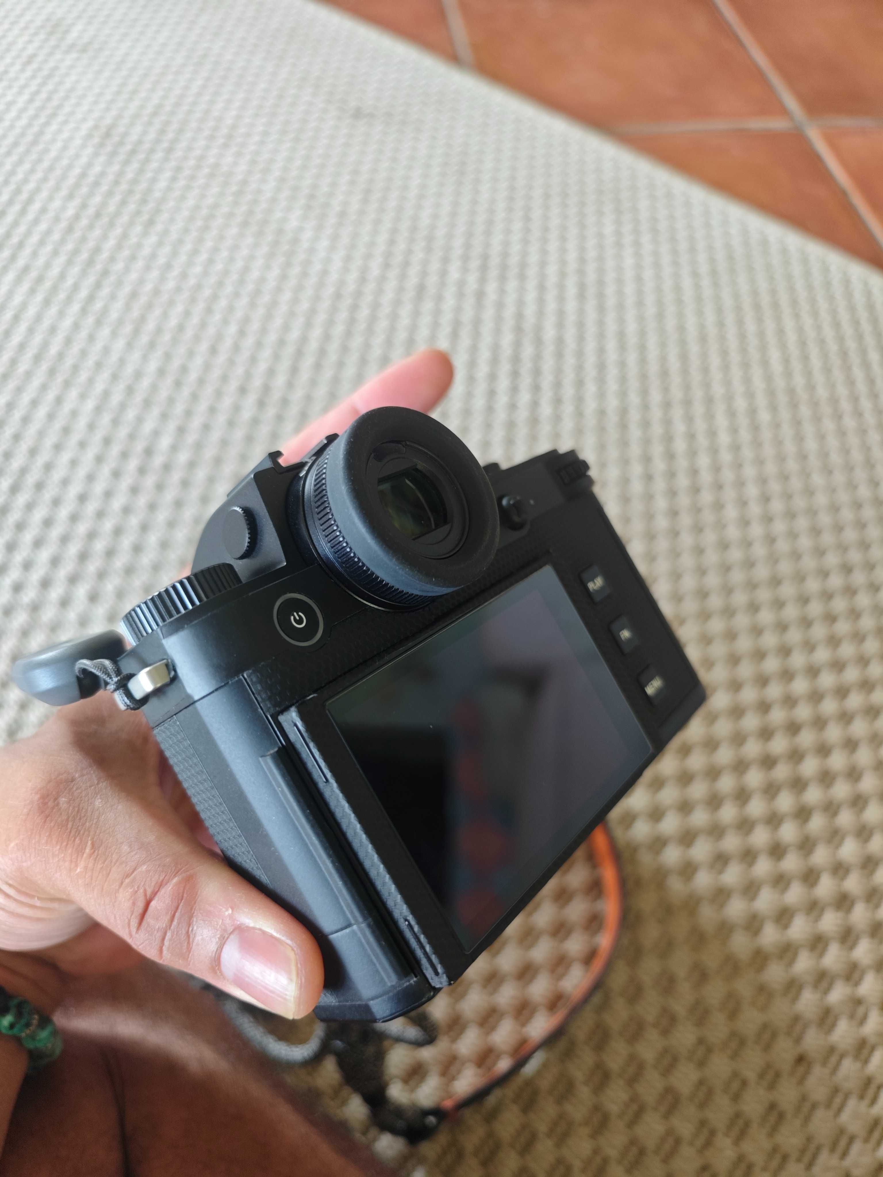 Sl3-3 Leica as new